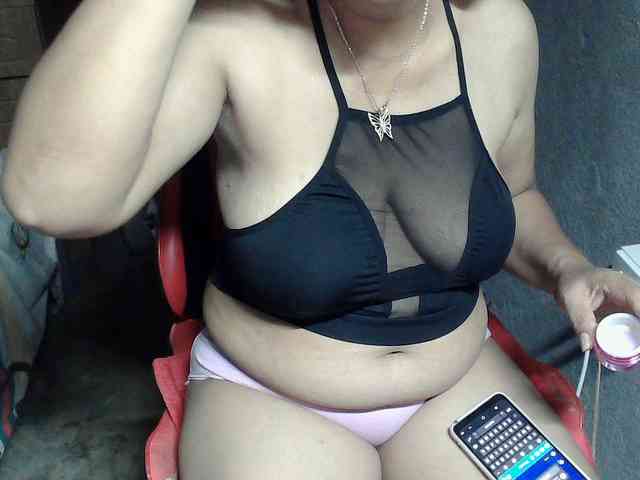 Prettyann46 webcam