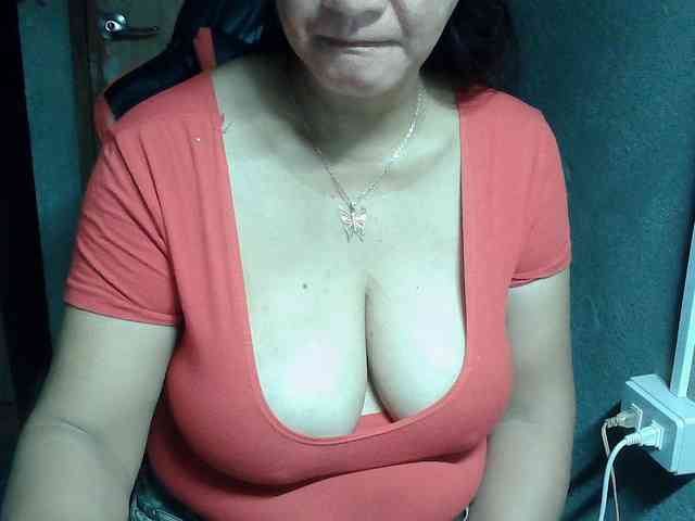 Prettyann46 webcam
