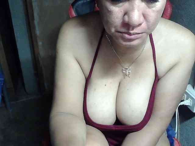 Prettyann46 webcam