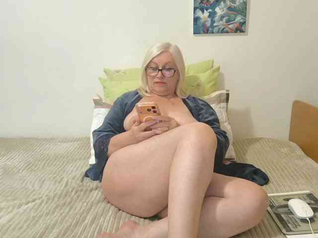 LadyFay's webcam live show
