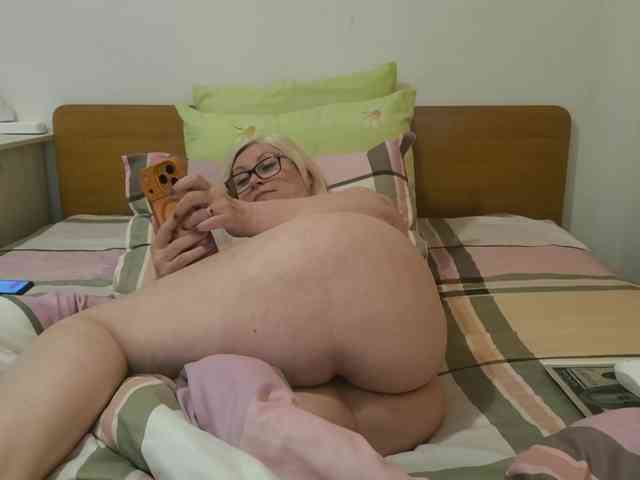 VikaOnline webcam