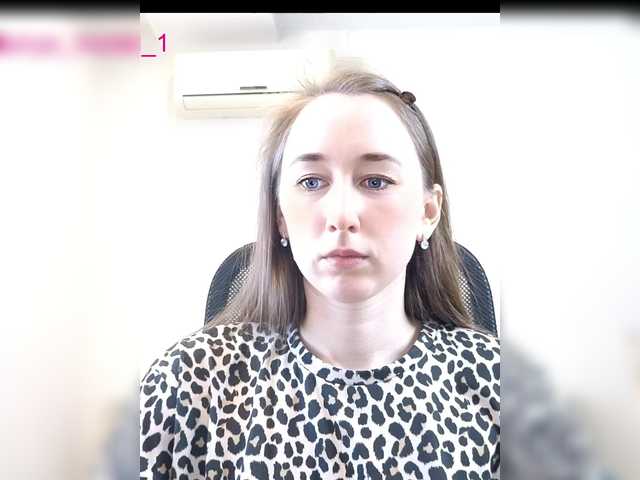 --MODEL--1 live cam on BongaCams