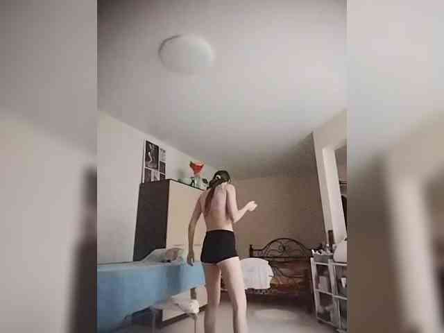--MODEL--1 webcam