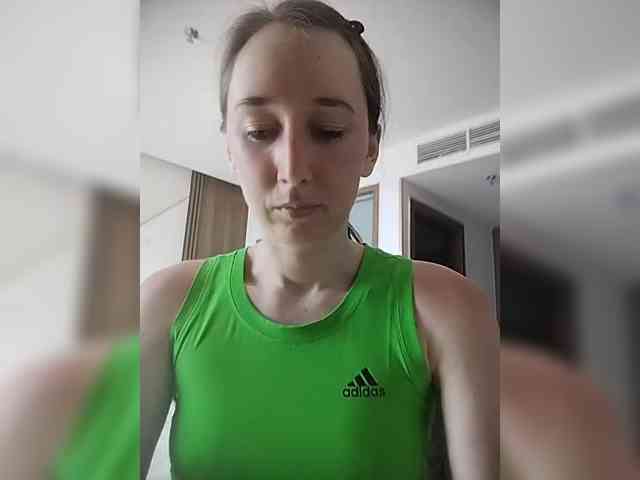 --MODEL--1 Live Webcam on BongaCams