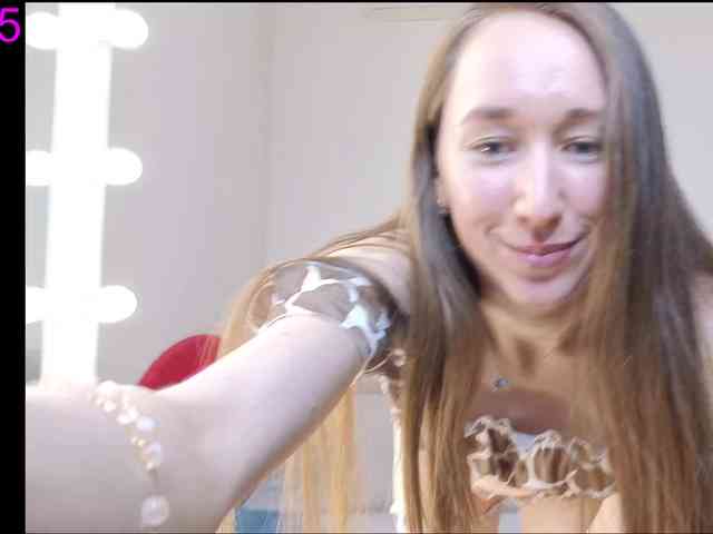 --MODEL--1 Live Webcam on BongaCams