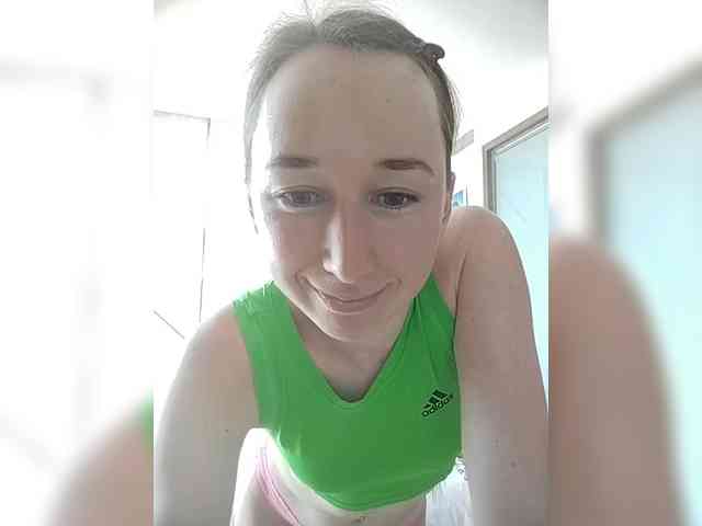 --MODEL--1 Live Webcam on BongaCams