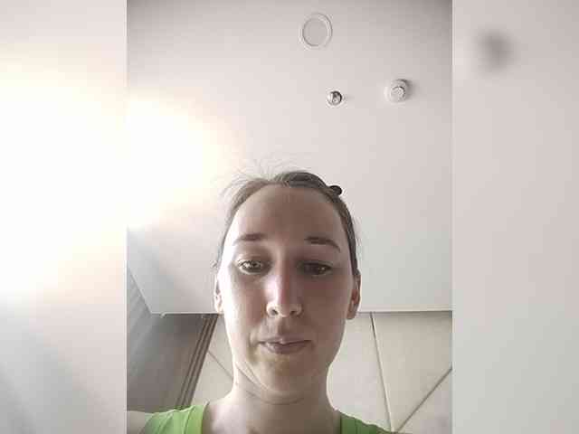 --MODEL--1 Live Webcam on BongaCams