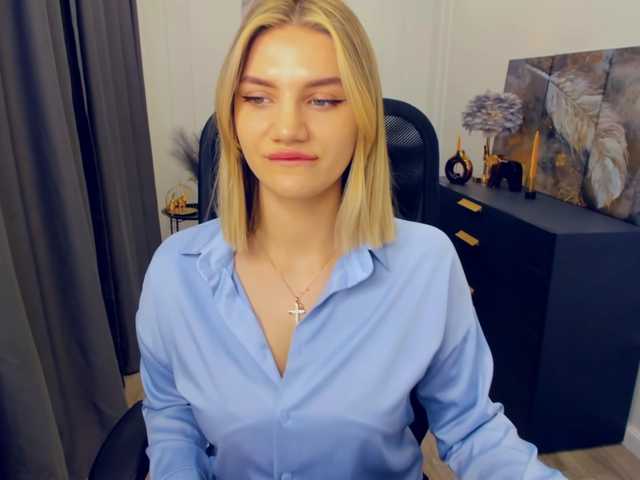 SelenaMoonlight's BongaCams show and profile