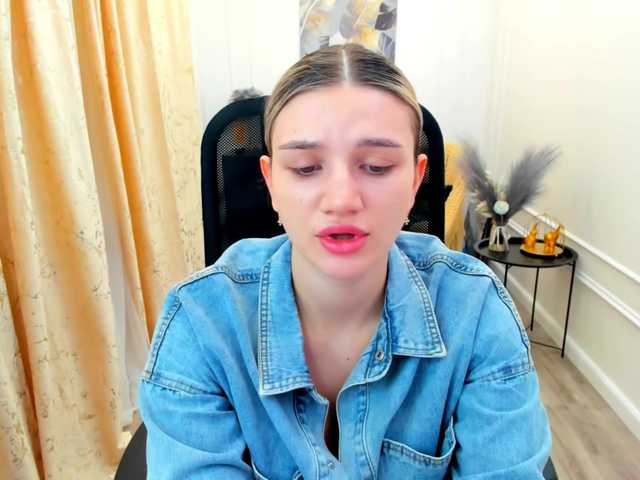 SelenaMoonlight live cam on BongaCams
