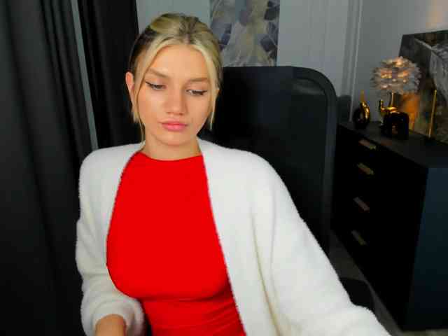 SelenaMoonlight webcam