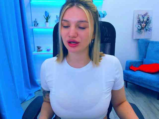 SelenaMoonlight webcam