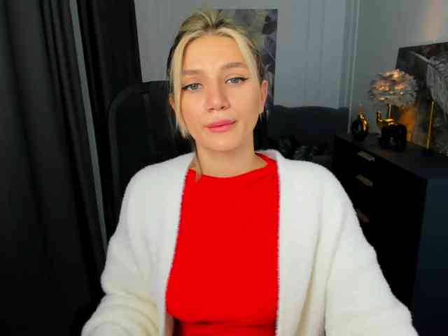 SelenaMoonlight webcam