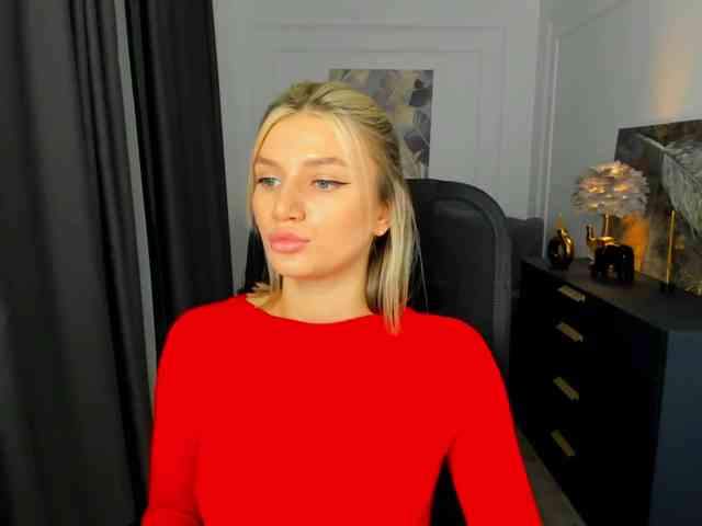 SelenaMoonlight webcam