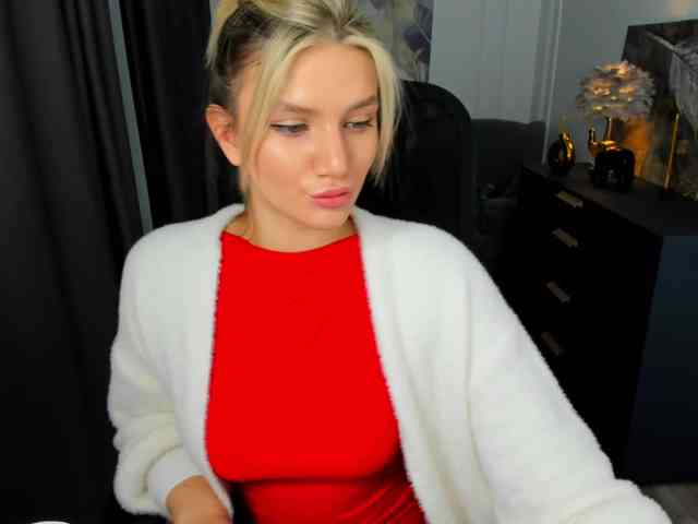 SelenaMoonlight webcam