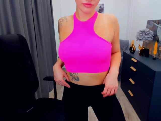 SelenaMoonlight webcam