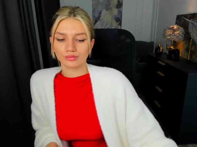 SelenaMoonlight webcam