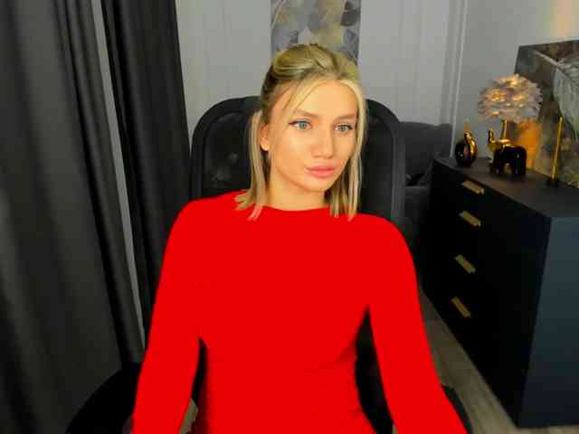 SelenaMoonlight webcam