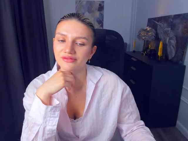 SelenaMoonlight webcam