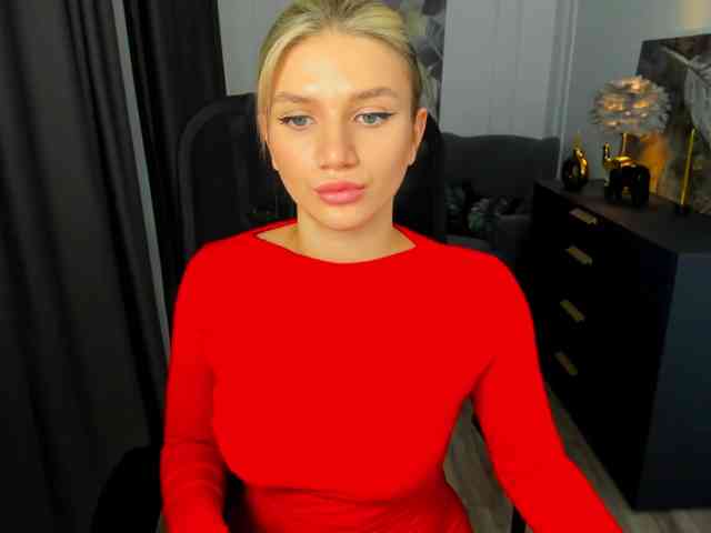 SelenaMoonlight webcam