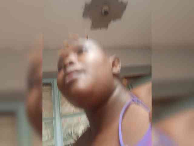 Squirtty webcam
