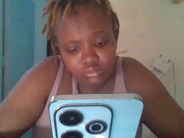 Squirtty webcam