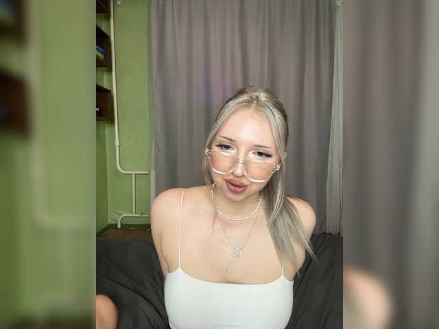 Nice-rats02's BongaCams show and profile