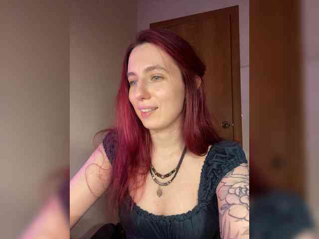 SelinaXylia webcam