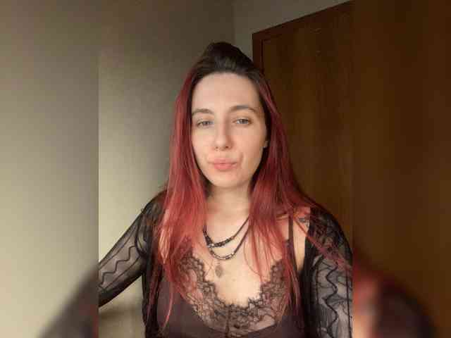 SelinaXylia webcam