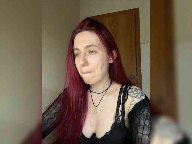 SelinaXylia webcam