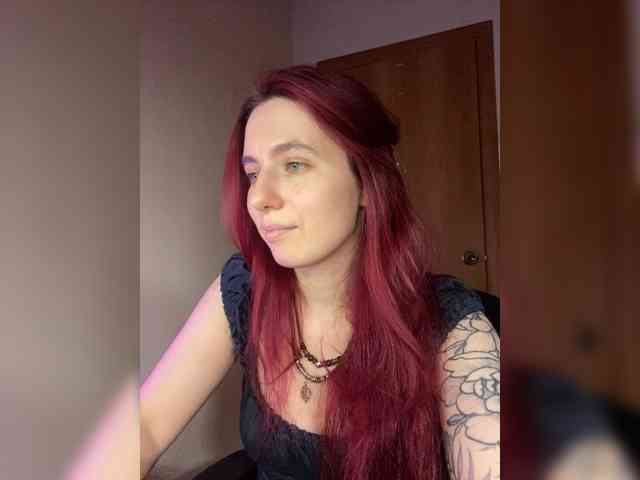 SelinaXylia webcam