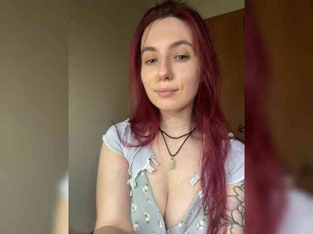 SelinaXylia webcam