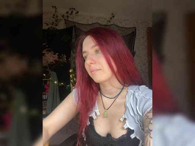 SelinaXylia webcam