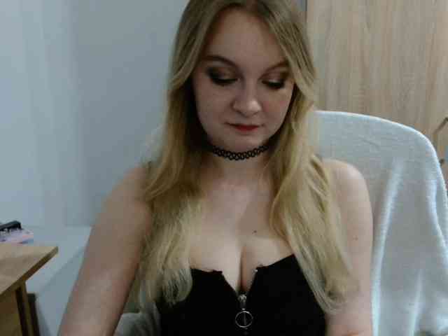 Model: AlmaNatural