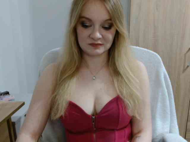 Model: AlmaNatural