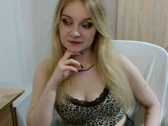 Model: AlmaNatural