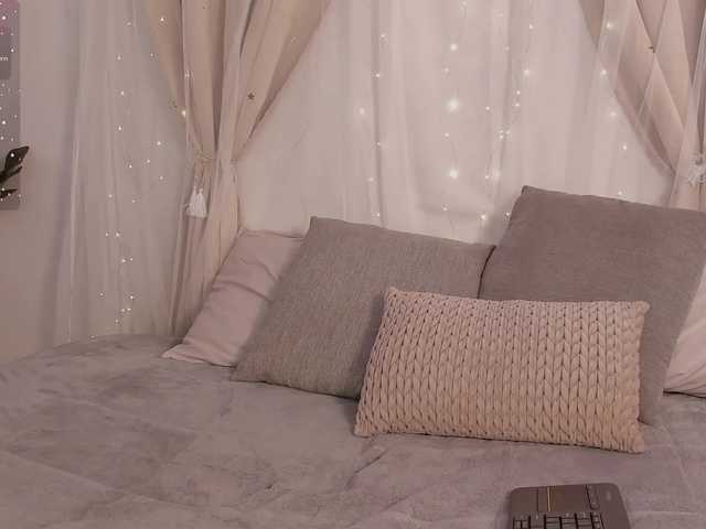 missmegaan live cam on BongaCams