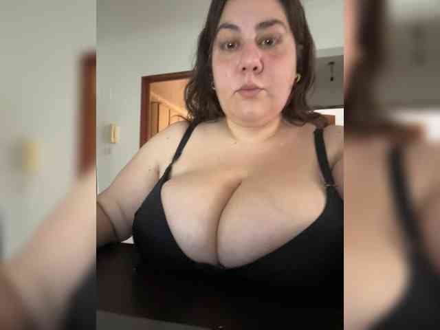 priscilamessi2024 webcam