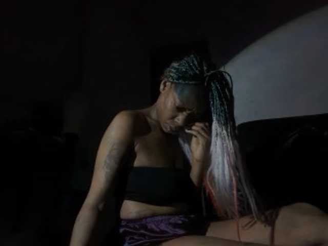 DelightfulDark live cam on BongaCams