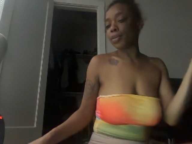 DelightfulDark live webcam show