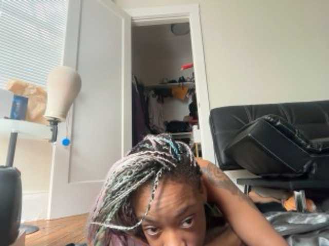 DelightfulDark live cam on BongaCams