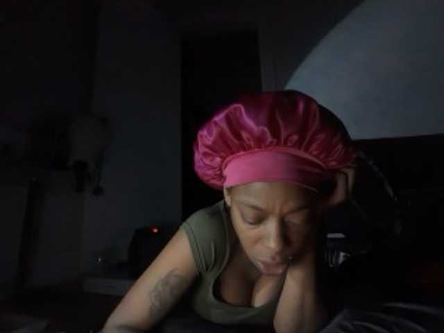 DelightfulDark live cam on BongaCams