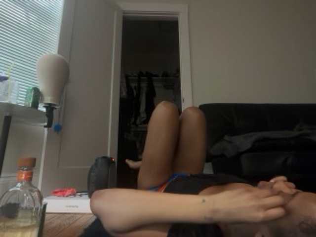 DelightfulDark live webcam show