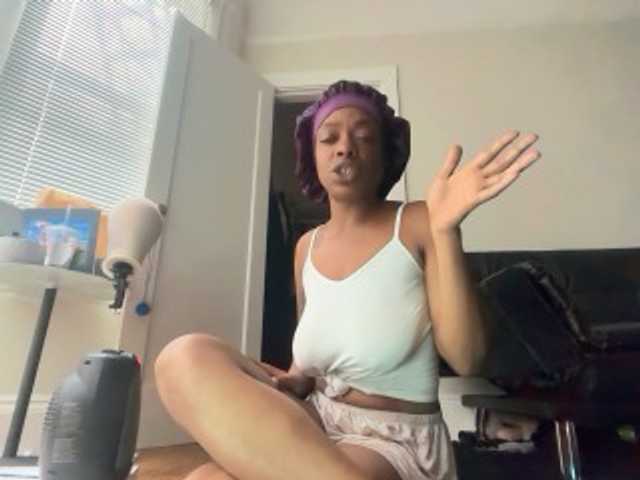 DelightfulDark live cam on BongaCams