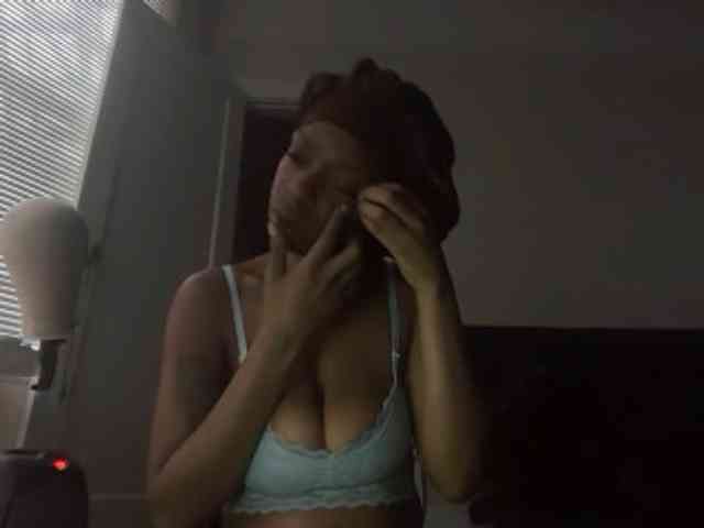 DelightfulDark webcam