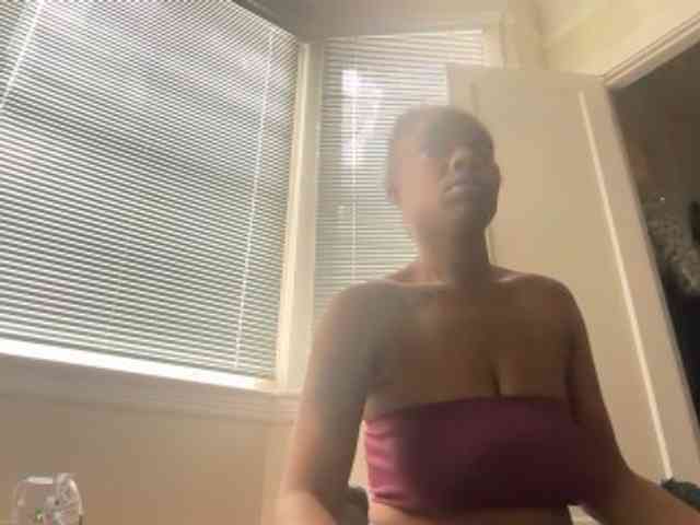 DelightfulDark webcam