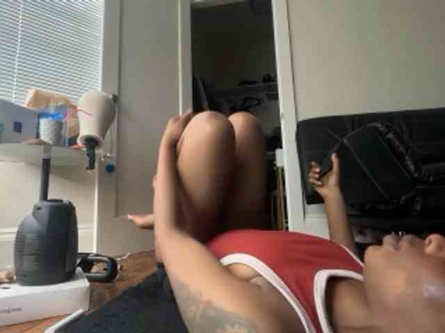 DelightfulDark webcam