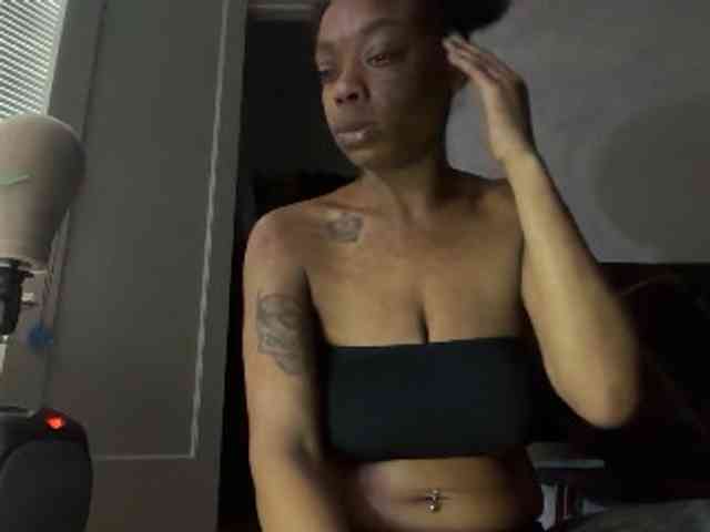 DelightfulDark webcam