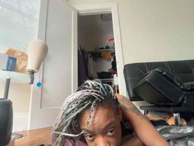 DelightfulDark webcam