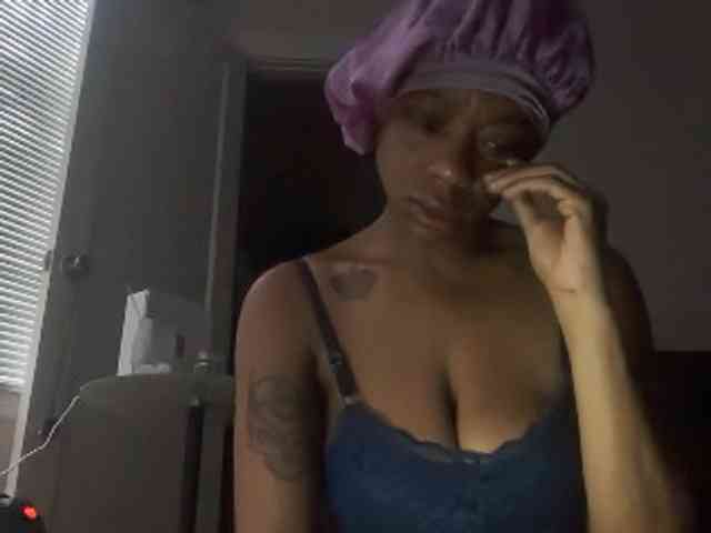 DelightfulDark webcam