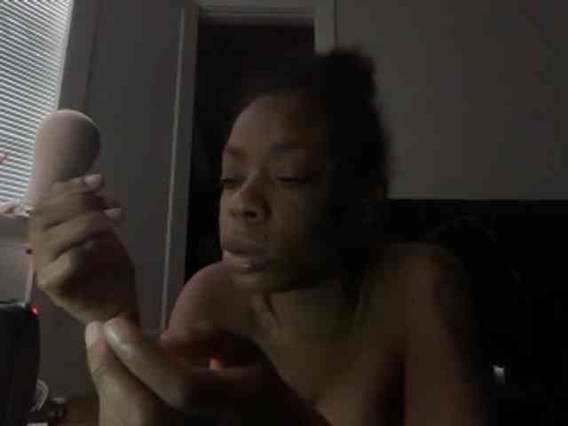 DelightfulDark webcam
